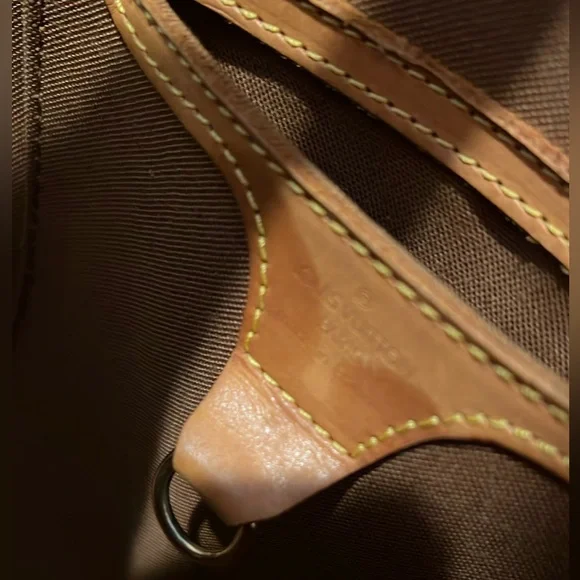 Louis Vuitton Ellipse MM Monogram Handbag EUC - Picture 8 of 16